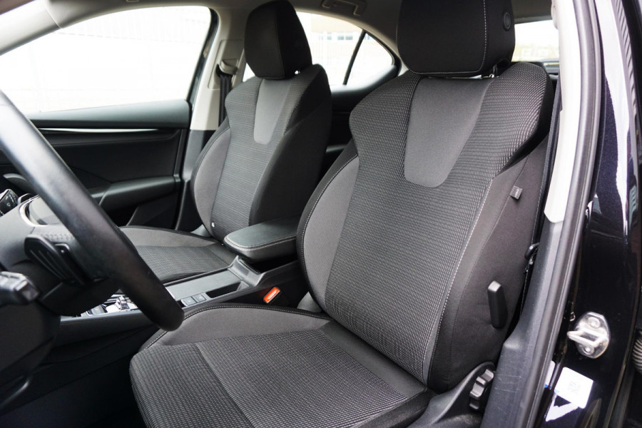 Škoda Octavia 1.0 e-TSI Business Edition/DSG-7/Dealeronderhouden /1e Eigenaar.