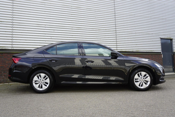 Škoda Octavia 1.0 e-TSI Business Edition/DSG-7/Dealeronderhouden /1e Eigenaar.