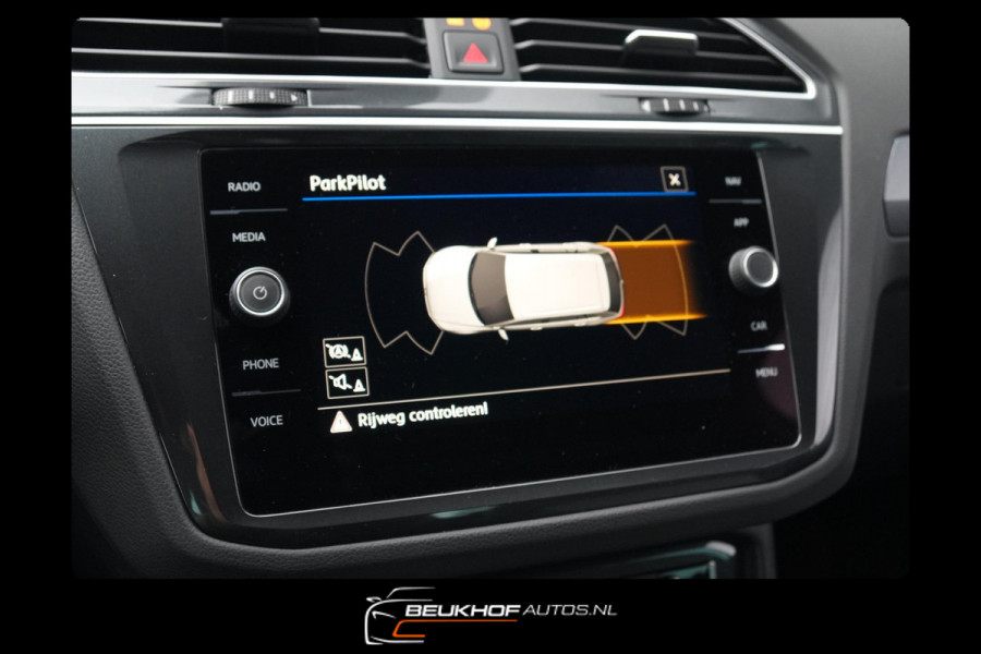 Volkswagen Tiguan 1.5 TSI ACT Business R-Line Carplay Navi