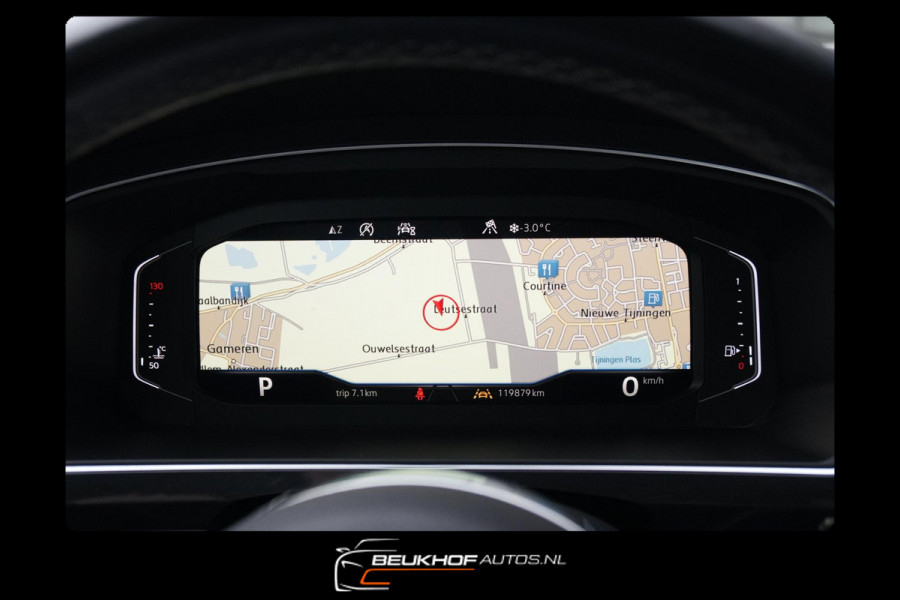 Volkswagen Tiguan 1.5 TSI ACT Business R-Line Carplay Navi