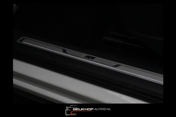 Volkswagen Tiguan 1.5 TSI ACT Business R-Line Carplay Navi