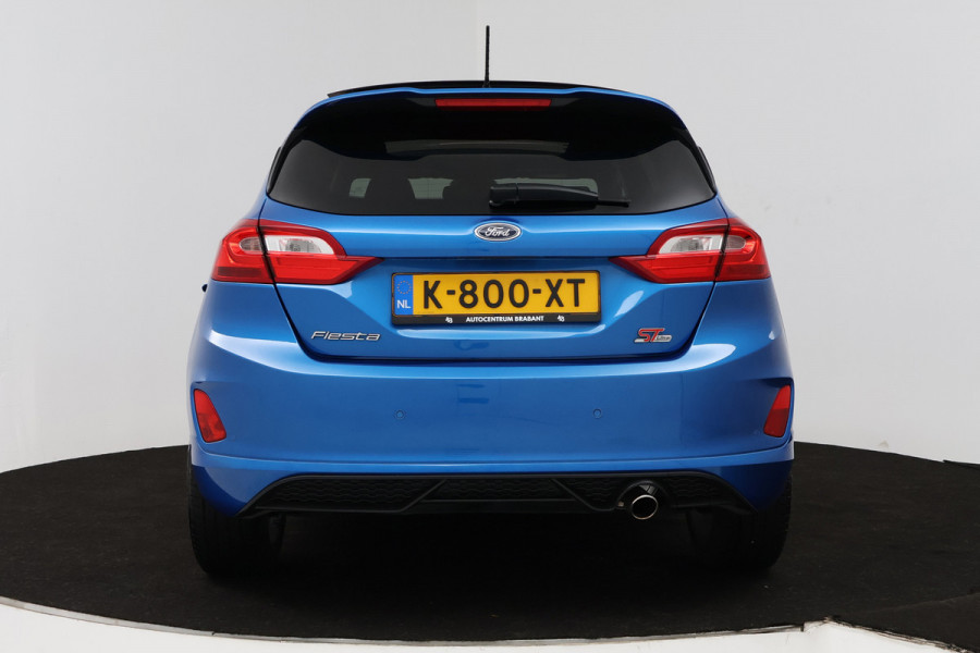 Ford Fiesta 1.0 EcoBoost ST-Line (PANORAMADAK, STOEL/STUUR VERWARMING, LANE-ASSIST, CRUISE CONTROL, NAVIGATIE, PARKEERSENSOREN)
