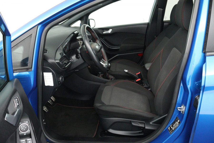 Ford Fiesta 1.0 EcoBoost ST-Line (PANORAMADAK, STOEL/STUUR VERWARMING, LANE-ASSIST, CRUISE CONTROL, NAVIGATIE, PARKEERSENSOREN)