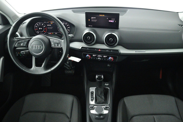 Audi Q2 35 TFSI Advanced edition (ACHTERUITRIJCAMERA, DIGITALE COCKPIT, CRUISE CONTROL ADAPTIEF, PARKEERSENSOREN)