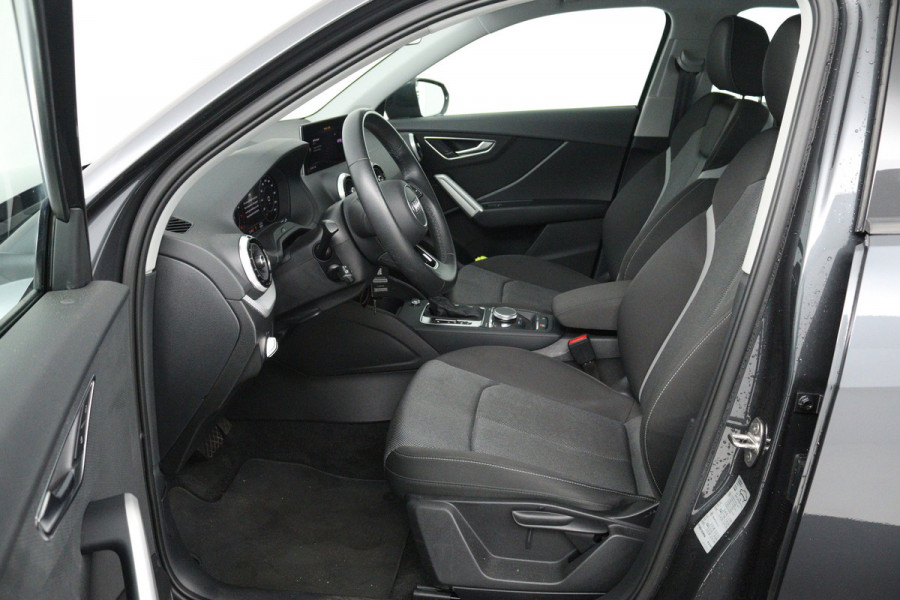 Audi Q2 35 TFSI Advanced edition (ACHTERUITRIJCAMERA, DIGITALE COCKPIT, CRUISE CONTROL ADAPTIEF, PARKEERSENSOREN)