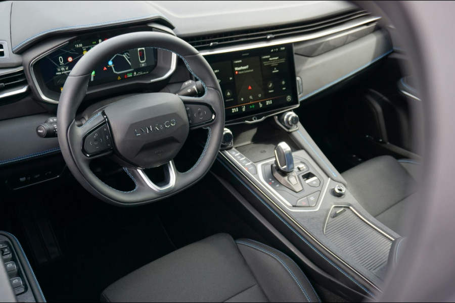 Lynk & Co 01 262 PK Plug in Hybrid | 26.631 KM!! | 360° CAM. | ZWARTE HEMEL