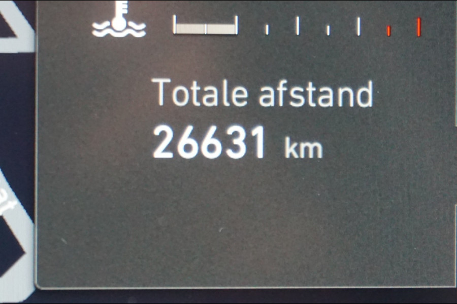 Lynk & Co 01 262 PK Plug in Hybrid | 26.631 KM!! | 360° CAM. | ZWARTE HEMEL