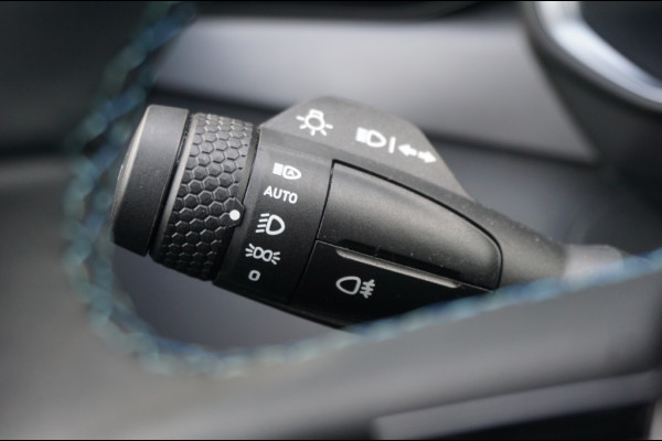 Lynk & Co 01 262 PK Plug in Hybrid | 26.631 KM!! | 360° CAM. | ZWARTE HEMEL