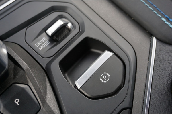 Lynk & Co 01 262 PK Plug in Hybrid | 26.631 KM!! | 360° CAM. | ZWARTE HEMEL