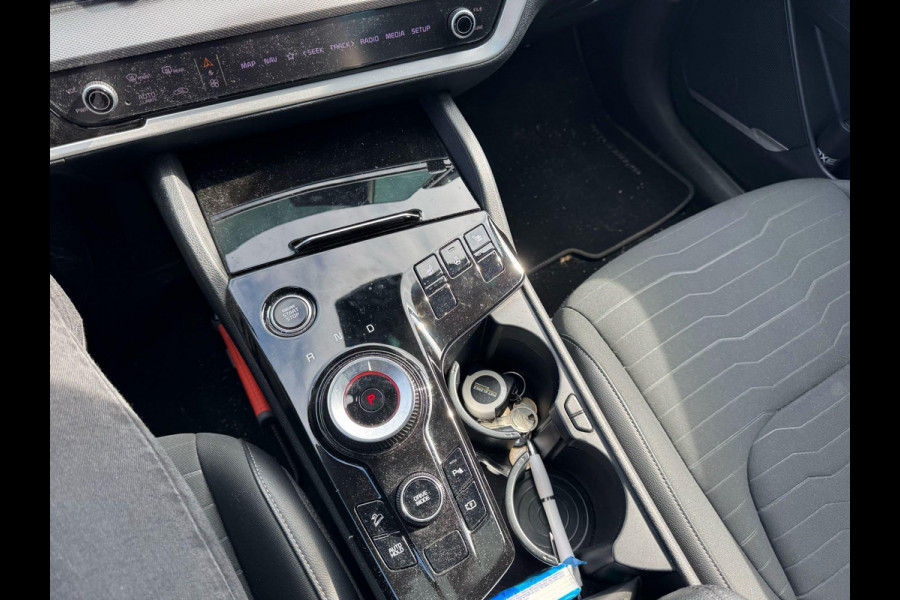 Kia Sportage 1.6 T-GDi Hybrid DynamicPlusLine | 230pk | Trekhaak | Panoramadak | 1650 kg trekgewicht | Elektrische Stoelen | Stoelverwarming |