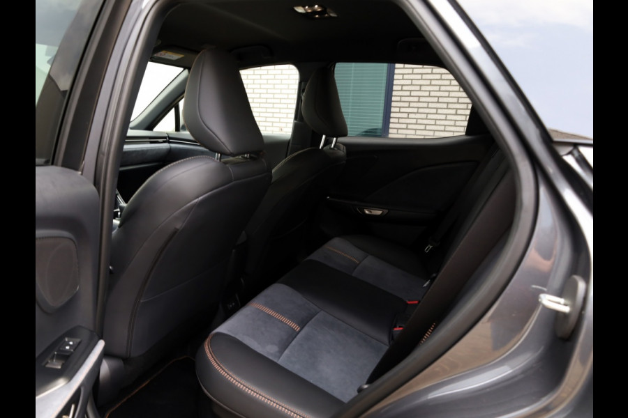 Lexus LBX Cool 2WD | Advanced Pack | Mark Levinson | 360 Camera