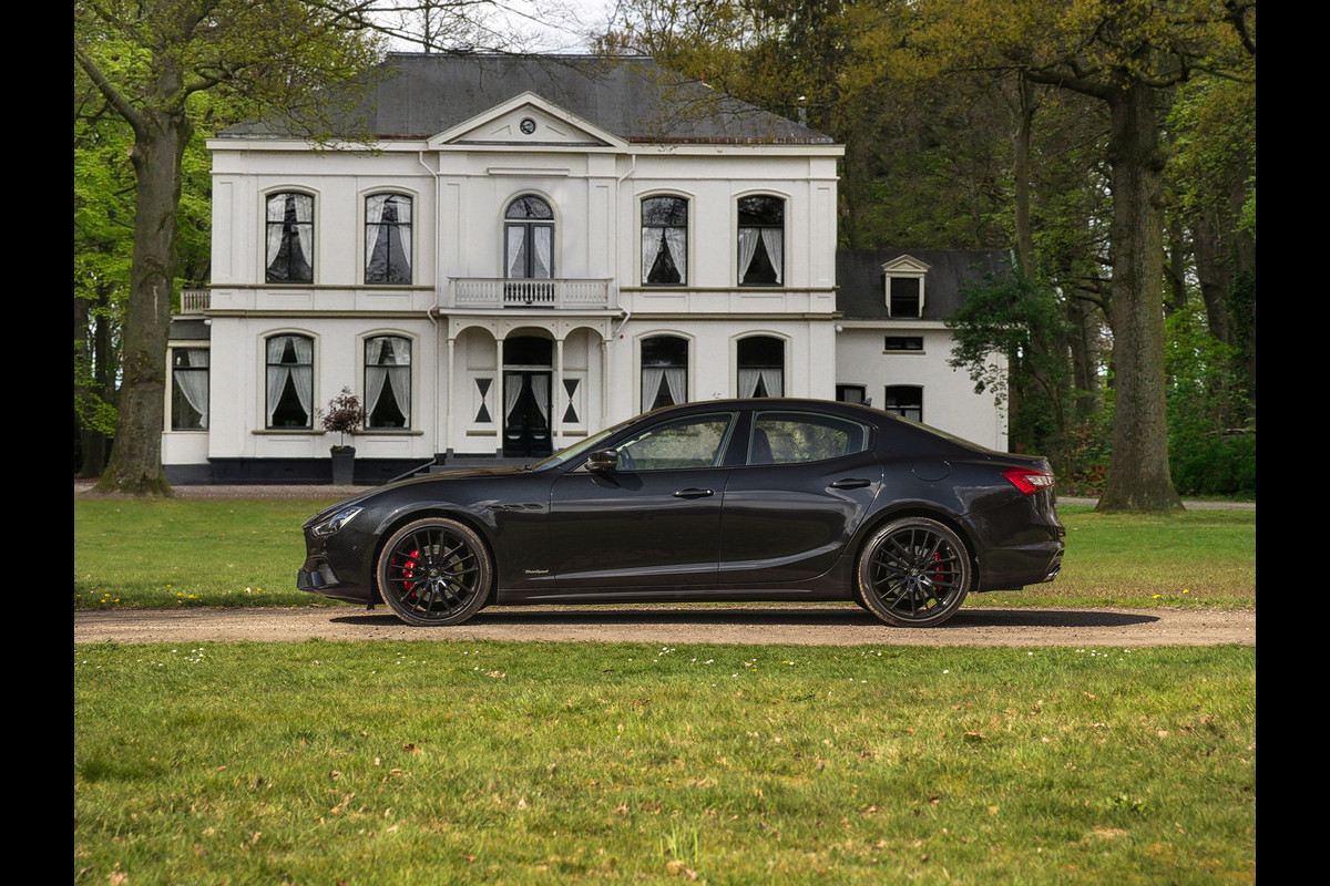 Maserati Ghibli 3.0 V6 S Q4 GranSport | Harman/Kardon | Alcantara hemel