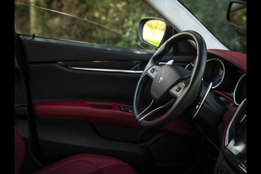 Maserati Ghibli 3.0 V6 S Q4 GranSport | Harman/Kardon | Alcantara hemel