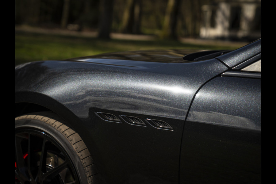 Maserati Ghibli 3.0 V6 S Q4 GranSport | Harman/Kardon | Alcantara hemel