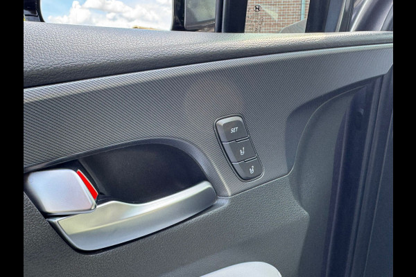 Hyundai Santa Fe 1.6 T-GDI PHEV 266PK PREMIUM LEDER/360CAMERA/NAVI/PANORAMADAK/STOELVENT.