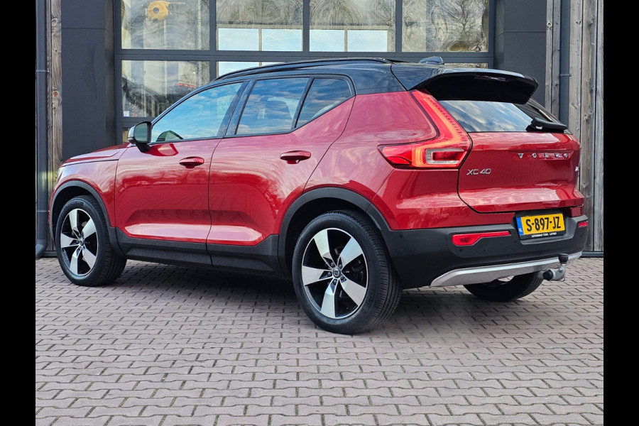 Volvo XC40 2.0 T5 AWD R-Design Intro Edition | Pano | Trekhaak | Leder | Stuur - & stoelverwarming | Blis | App-connect | Elektr. verstelbare stoelen | Elek. achterklep | 360 camera |