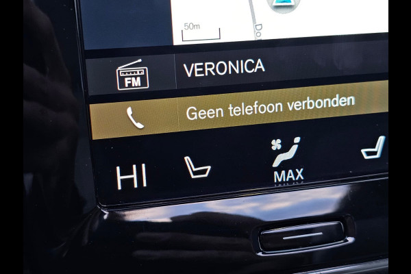 Volvo XC40 2.0 T5 AWD R-Design Intro Edition | Pano | Trekhaak | Leder | Stuur - & stoelverwarming | Blis | App-connect | Elektr. verstelbare stoelen | Elek. achterklep | 360 camera |