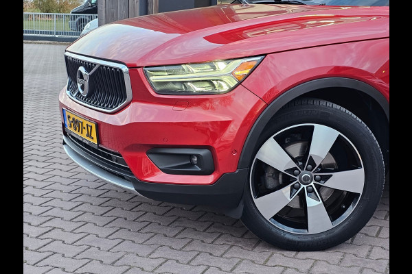 Volvo XC40 2.0 T5 AWD R-Design Intro Edition | Pano | Trekhaak | Leder | Stuur - & stoelverwarming | Blis | App-connect | Elektr. verstelbare stoelen | Elek. achterklep | 360 camera |