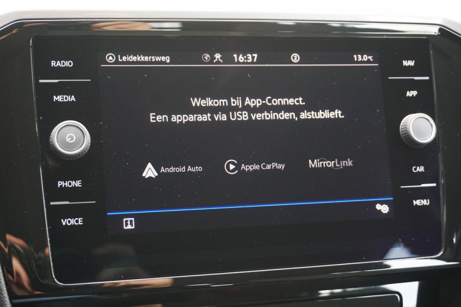 Volkswagen Passat Variant 1.5 TSI Business/Dealeronderhouden/ERGO stoelen/ Camera