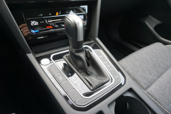 Volkswagen Passat Variant 1.5 TSI Business/Dealeronderhouden/ERGO stoelen/ Camera