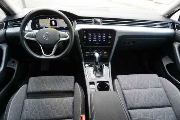 Volkswagen Passat Variant 1.5 TSI Business/Dealeronderhouden/ERGO stoelen/ Camera