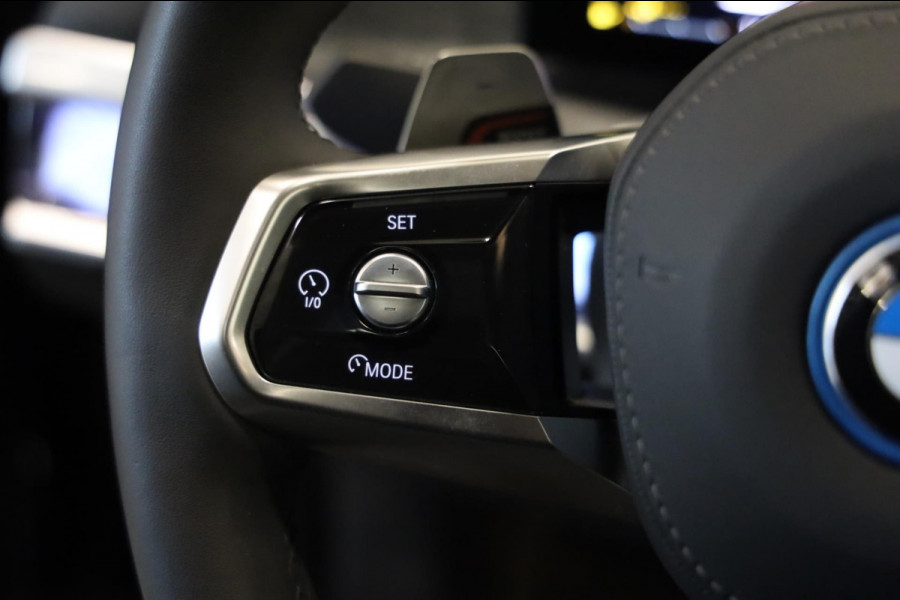 BMW 7 Serie 750e xDrive Pro M-Sportpakket 2026 LED HUD Active cruise PANO DAB B&W SOUND LEASE V/A 444,- pm