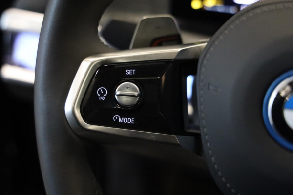 BMW 7 Serie 750e xDrive Pro M-Sportpakket 2026 LED HUD Active cruise PANO DAB B&W SOUND LEASE V/A 444,- pm