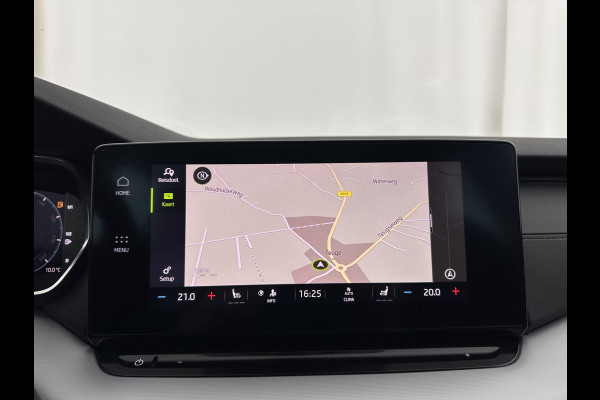 Škoda Octavia Combi 1.0 TSI Business Edition Plus (INCL-BTW) *FULL-LED | NAVI-FULLMAP | HEATED-COMFORTSEATS | DIGI-COCKPIT | CAMERA | KEYLESS | DAB | AMBIENTLIGHT | PRIVACYGLASS | ECC | CARPLAY | PDC | CRUISE | 17''ALU*