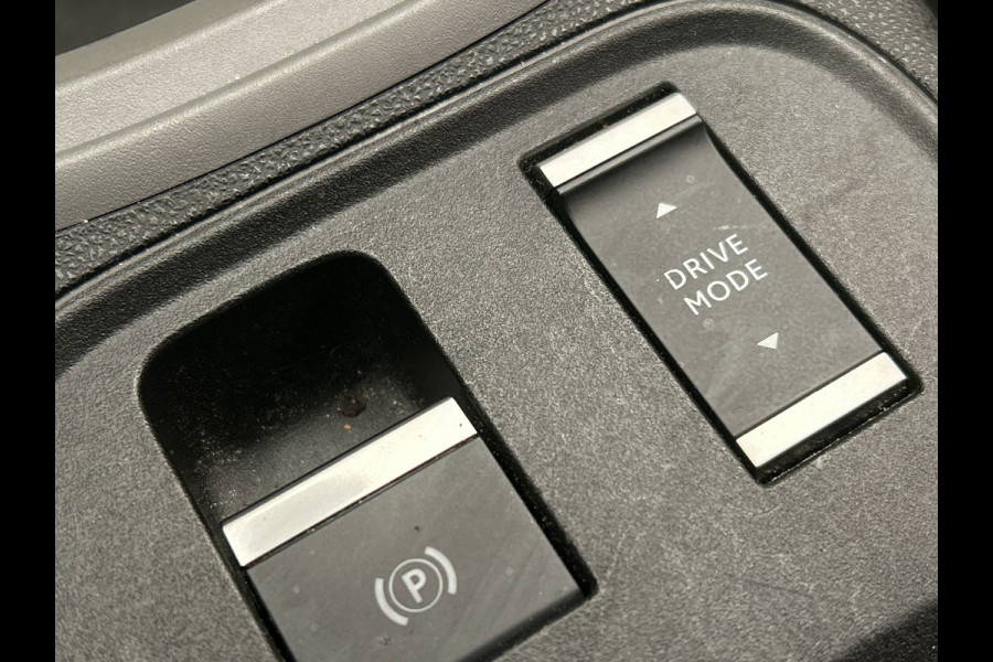 Jeep Avenger Altitude 54 kWh | SOH 95% | Adapt.Cruise/Control | Apple/Carplay | Origineel NL |