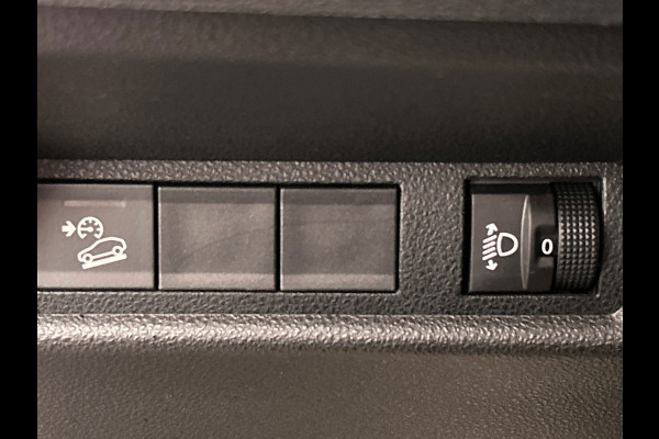 Jeep Avenger Altitude 54 kWh | SOH 95% | Adapt.Cruise/Control | Apple/Carplay | Origineel NL |