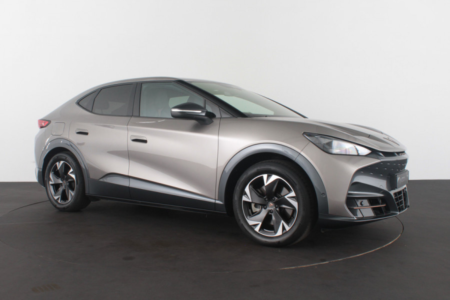 CUPRA Tavascan Business 82 kWh > Warmtepomp/Matrix/Atacama Desert...