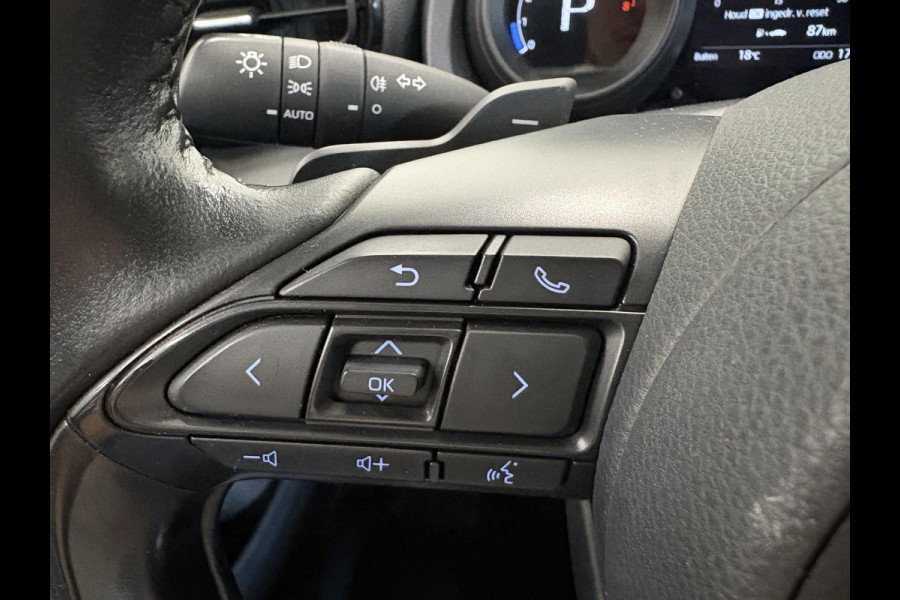 Toyota Yaris Cross 1.5 VVT-I Active Aut. Hybrid Airco Adaptive Cruise Control Achteruitrij Camera LM Velgen Carplay Navi Perfect onderhouden!