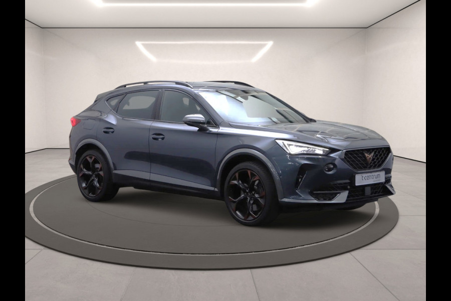CUPRA Formentor 1.4 e-Hybrid 245 PK VZ Copper Edition PHEV, Trekhaak, Memory, Adap. Cruise Control