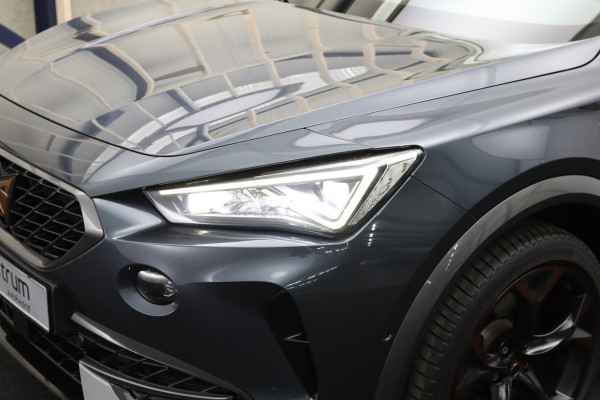 CUPRA Formentor 1.4 e-Hybrid 245 PK VZ Copper Edition PHEV, Trekhaak, Memory, Adap. Cruise Control