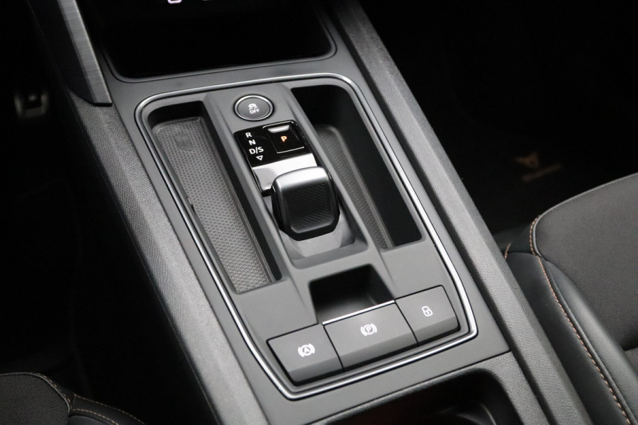 CUPRA Formentor 1.4 e-Hybrid 245 PK VZ Copper Edition PHEV, Trekhaak, Memory, Adap. Cruise Control