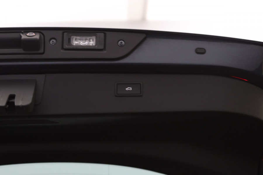 CUPRA Formentor 1.4 e-Hybrid 245 PK VZ Copper Edition PHEV, Trekhaak, Memory, Adap. Cruise Control