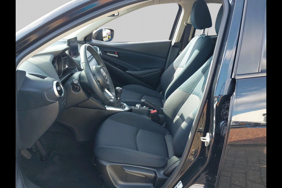 Mazda 2 1.5 Skyactiv-G Luxury | Head-up display | Navigatie