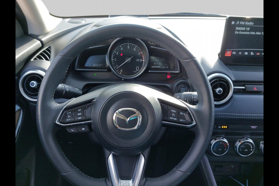 Mazda 2 1.5 Skyactiv-G Luxury | Head-up display | Navigatie