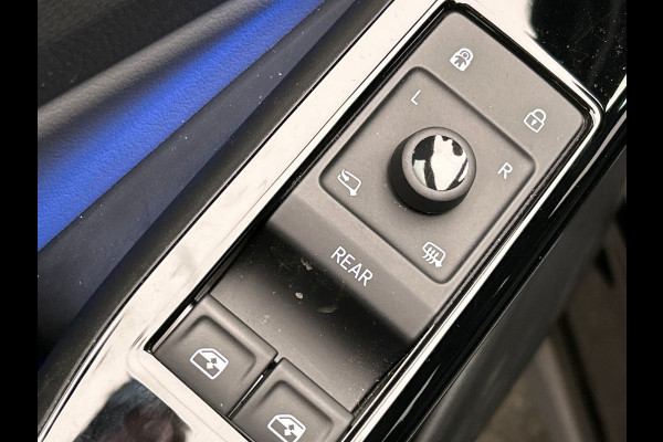 Volkswagen ID.5 Pro Advantage 77 kWh | SOH 98% | Navigatie | Apple/Carplay | Camera