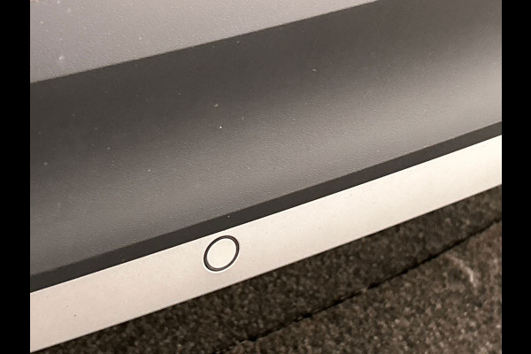 Volkswagen ID.5 Pro Advantage 77 kWh | SOH 98% | Navigatie | Apple/Carplay | Camera