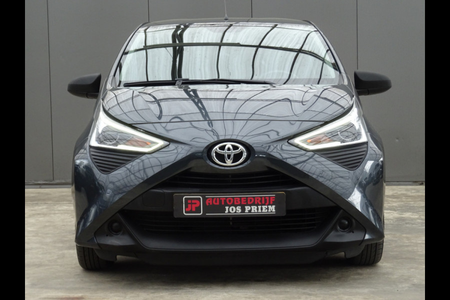 Toyota Aygo 1.0 VVT-i x-fun * EXTRA GETINT GLAS * LED * GOED ONDERH. !!