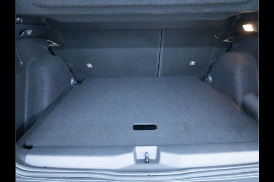 Opel Frontera Electric Edition 44 kWh | Stoel- Stuur Voorruitverwarming | Camera | Navigatie| Cruise-control, Carplay/Android auto, PDC achter, LED