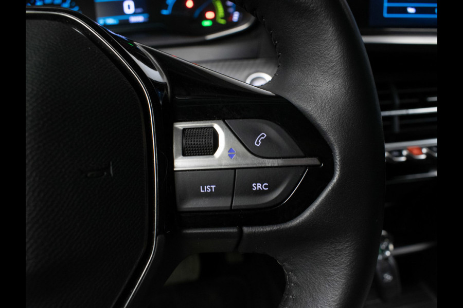 Peugeot e-2008 EV Active Pack 50 kWh Sport (APPLE CARPLAY,NAVI,CAMERA,STOELVERWARMING,CLIMATE,CRUISE,LED,LM VELGEN,NETTE STAAT)