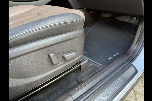 Hyundai Santa Fe 1.6 T-GDI HEV Premium Sky 7p. - Automaat - Leder - Navi - Org.NL