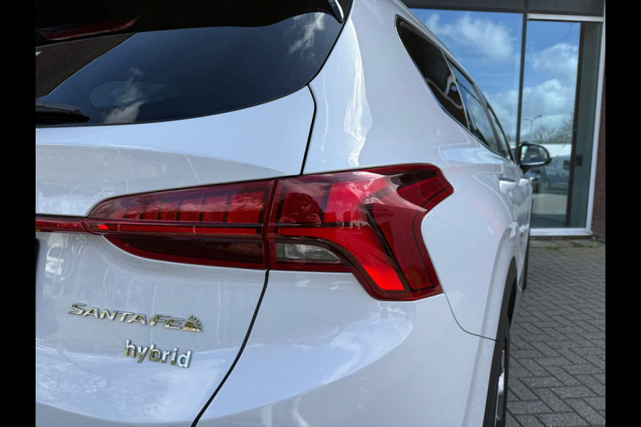 Hyundai Santa Fe 1.6 T-GDI HEV Premium Sky 7p. - Automaat - Leder - Navi - Org.NL