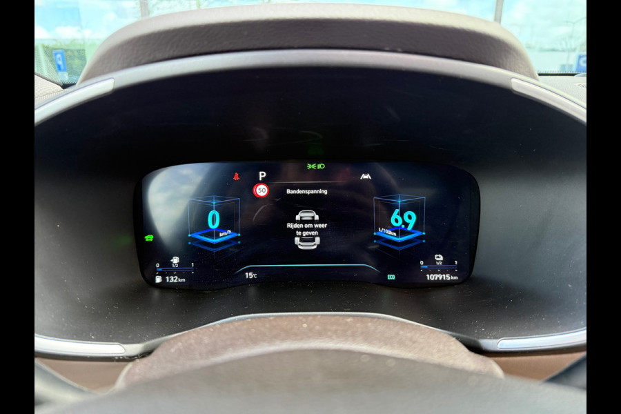 Hyundai Santa Fe 1.6 T-GDI HEV Premium Sky 7p. - Automaat - Leder - Navi - Org.NL