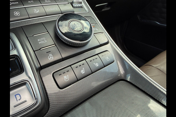 Hyundai Santa Fe 1.6 T-GDI HEV Premium Sky 7p. - Automaat - Leder - Navi - Org.NL