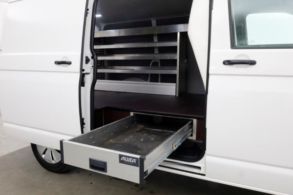 Volkswagen Transporter T6.1 2.0 TDI 110pk L1H1 Comfortline Airco/Navi/Camera/Inrichting 04-2020