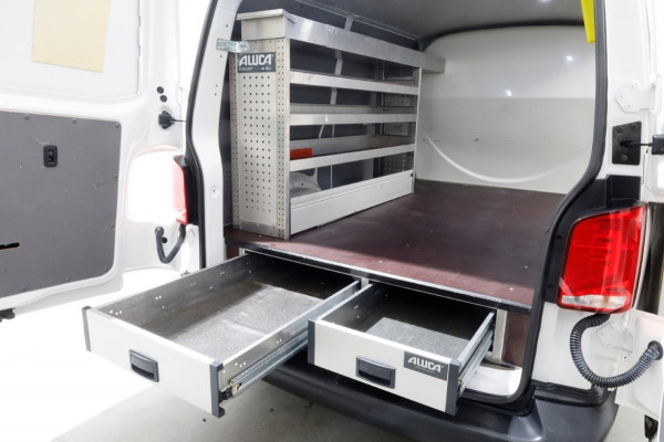 Volkswagen Transporter T6.1 2.0 TDI 110pk L1H1 Comfortline Airco/Navi/Camera/Inrichting 04-2020