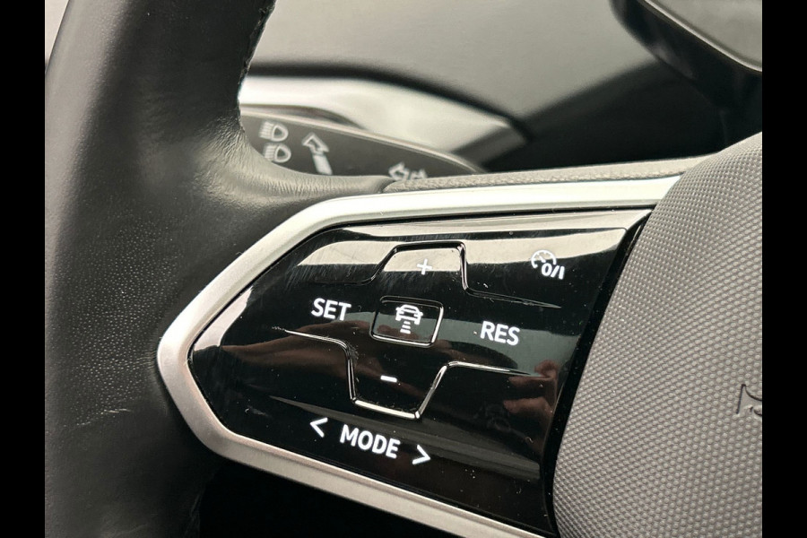 Volkswagen ID.5 Pro Business 77 kWh | SOH 95% | Pano/Dak | Trekhaak | Stoelverwarming | Leder/Alcantara